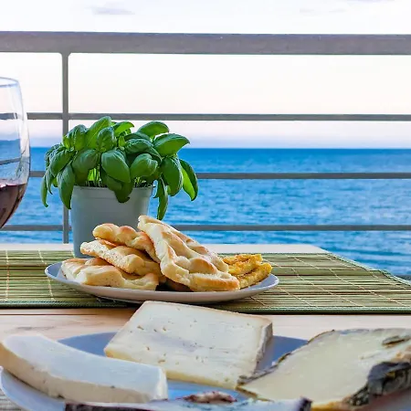 Apartment Rivierarent La Vela Finale Ligure