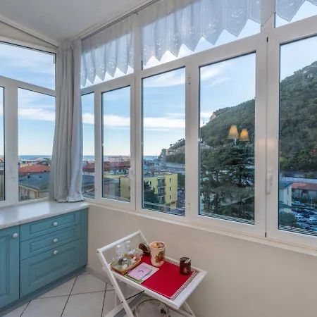 La Vela Apartment